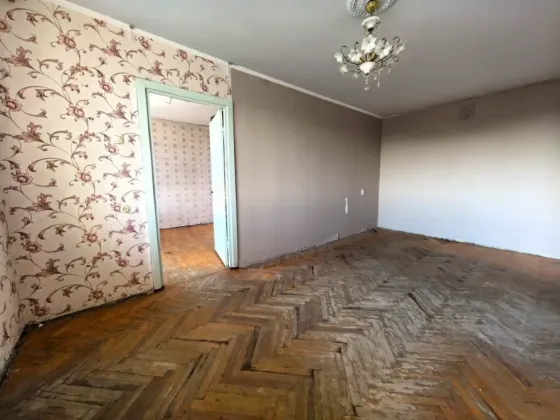 Продается 3-комнатная квартира в Центральном районе Мариуполь