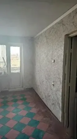 Двухкомнатная на бул Школьный Донецк