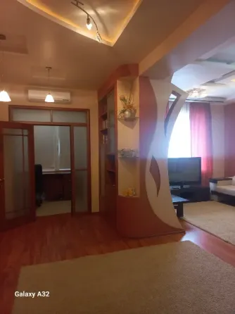 Сдается 3 ком. квартира 98 м² Спорттайм Донецк