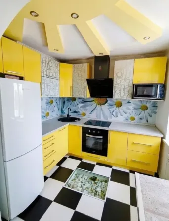 Продается 3-комнатная квартира в Приморском районе Мариуполь