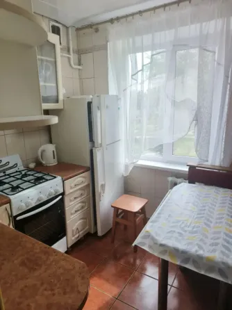Продается 3-комнатная квартира в Левобережном районе Мариуполь