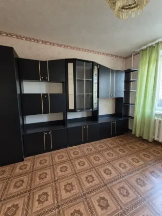 Продам 1-квартиру. Крупногабаритная. Центр района. Донецк