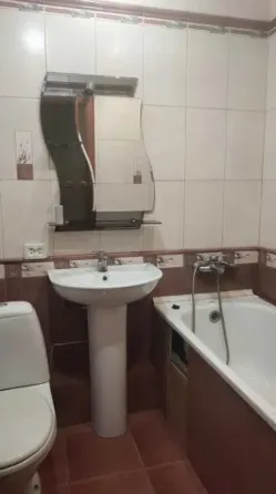 к аренде однокомнатную квартиру, в районе мед. института. Донецк
