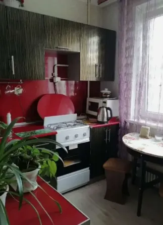 Сдам квартиру в Куйбышевском районе Донецка, ориентир- пл. Бакинских комиссаров Донецк