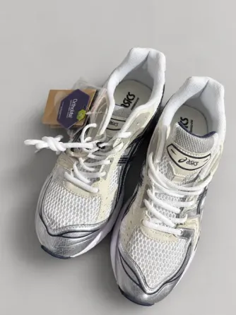 Кроссовки ASICS Gel-Kayano 14, бело-серебристые, EU 42 Донецк
