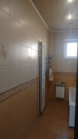 Продам 2х комнатную квартиру в центре с автономным отоплением Макеевка