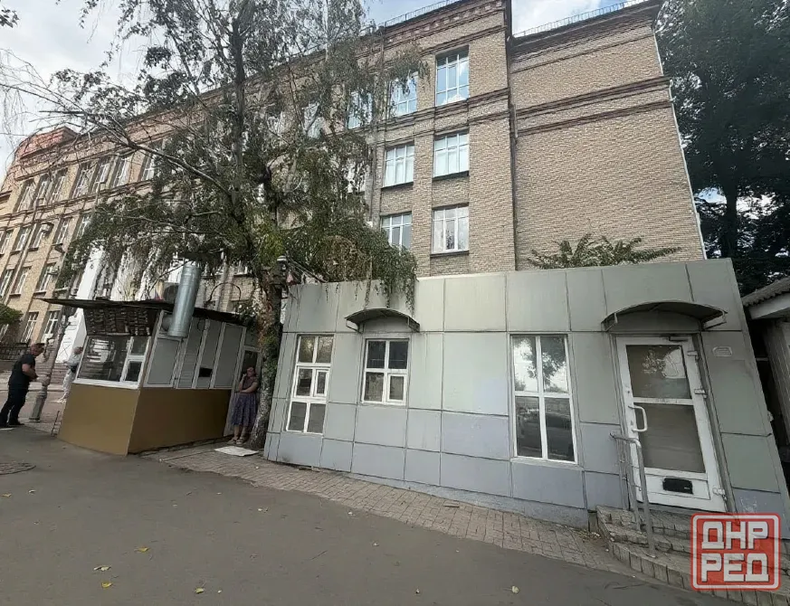 Сдается в аренду коммерческое помещение по Хмельницкого! ориентир Крытый рынок! Донецк - изображение 1