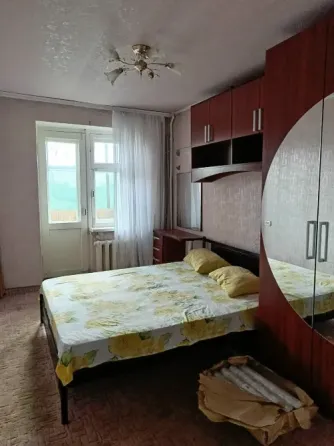 продается 3х ком квартира, цгр, пр. Ленина д.246А, 6/9, лифт работает Горловка