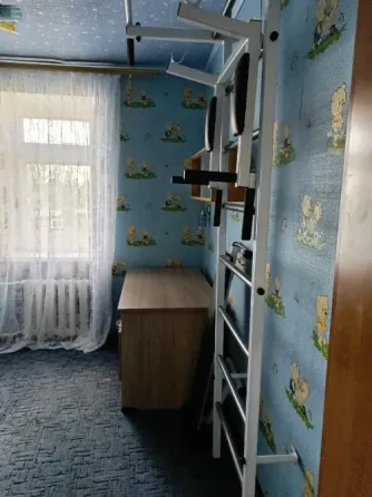 продается 3х ком квартира, цгр, пр. Ленина д.246А, 6/9, лифт работает Горловка