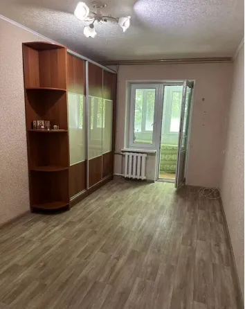 Продам 3-х комн. 2/9, стоматология ул. Куйбышева Донецк