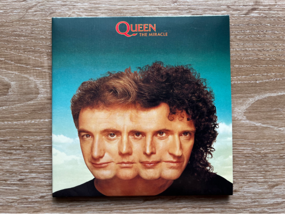 Продам CD Queen Донецк