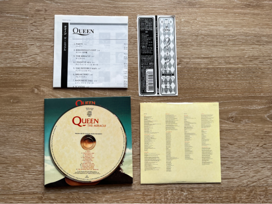 Продам CD Queen Донецк