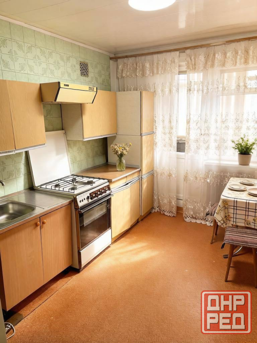 Продается 4-комнатная квартира под ремонт, пр-т Дзержинского 2 Донецк - изображение 1