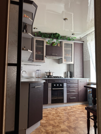 Продам 3-х комнатную квартиру Докучаевск Докучаевск
