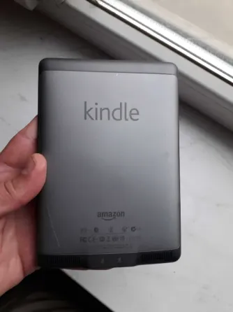 Сенсорная фирменная книга Kindle Touch E-Ink 4Gb Wi Fi Донецк