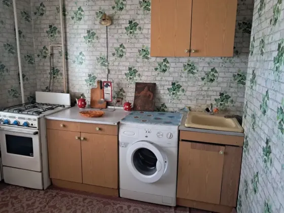 Продам 1к.квартиру 5/9 м-н Широкий Донецк