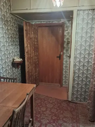 Продам 1к.квартиру 5/9 м-н Широкий Донецк