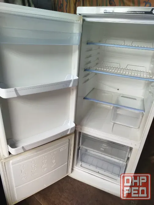 Холодильник Indesit Донецк - изображение 3
