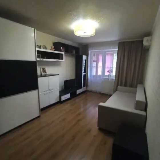 Продам 2 к.кв. Документы готовы!!! ж/д, кв-л Северный, Кировский р-н Макеевка