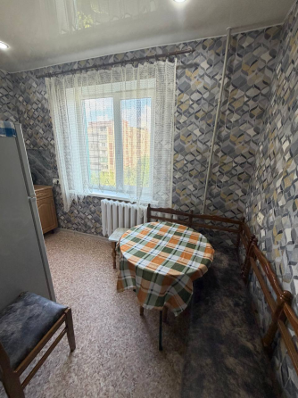 Сдам квартиру м-н Зеленый Макеевка