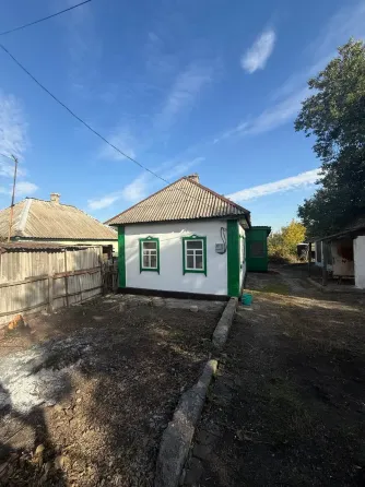 Продается 3 - х комнатный дом, ул. Школьная Макеевка