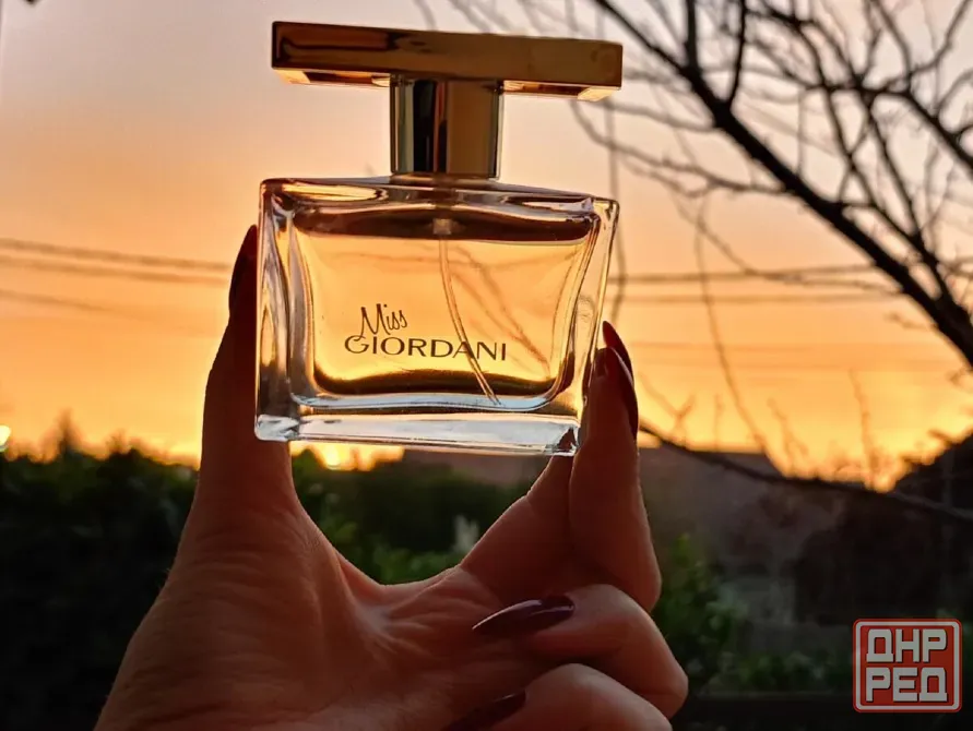 Парфюмерная вода Miss Giordani Донецк - изображение 1