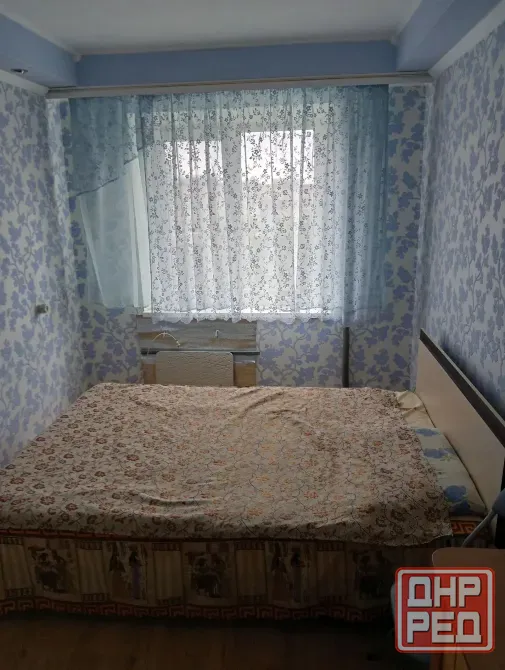 4-комнатная квартира, 56 м², 3/5 этаж Торез, 2-й микрорайон Торез - изображение 1