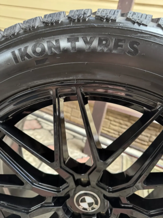 Комплект дисков с зимней резиной IKON Autograph Snow 3 SUV 275/45/R20 Макеевка