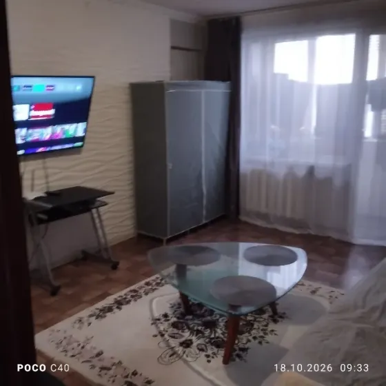 Сдам квартиру с почасовой оплатой , вода 25/8 всегда Макеевка Зелёный Макеевка