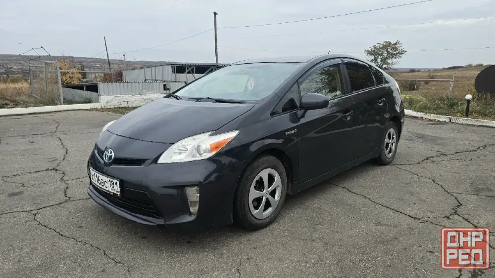 Toyota Prius Hybrid Красный Луч - изображение 1