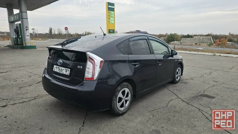 Toyota Prius Hybrid Красный Луч - изображение 6