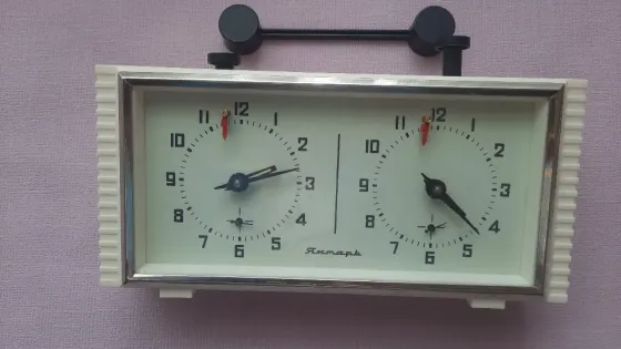 Советские шахматные часы "Янтарь" (механические) Донецк