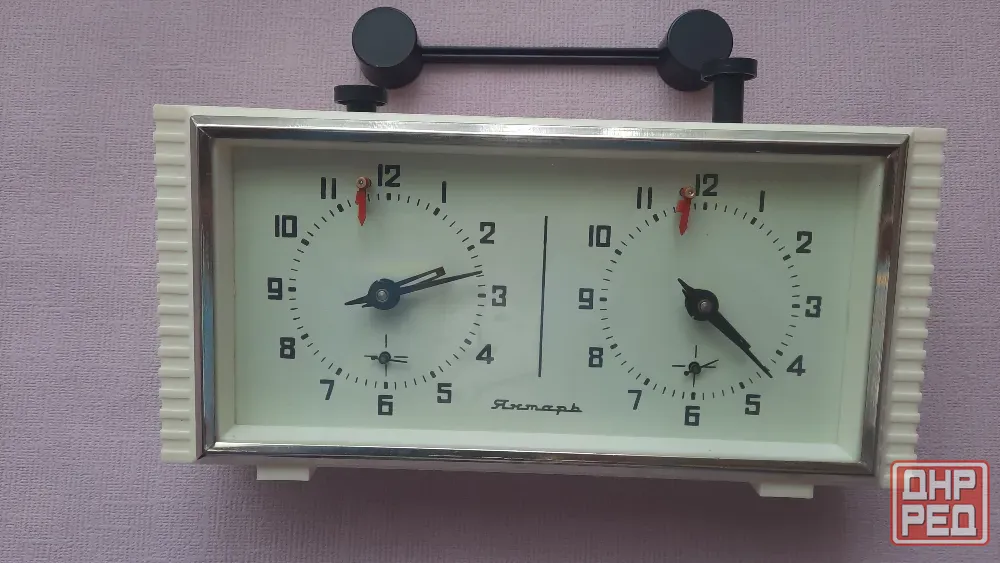 Советские шахматные часы "Янтарь" (механические) Донецк - изображение 2