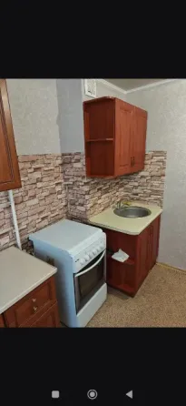 сдам 2 к.кв. ворош. р. гурова-челюскинц. цветы 40000 р. вода 24/7 Донецк