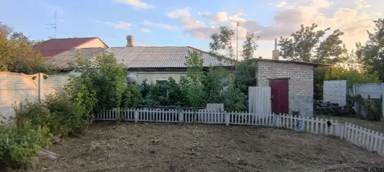 Продам свой 1/4 финский дом (кв-ра на земле) Макеевка, ост. Автобаза. Макеевка