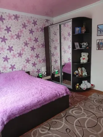 Продам 3-х комн.с индивид.отоплением, евро Бажанова Макеевка