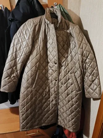 Женский плащ. Донецк