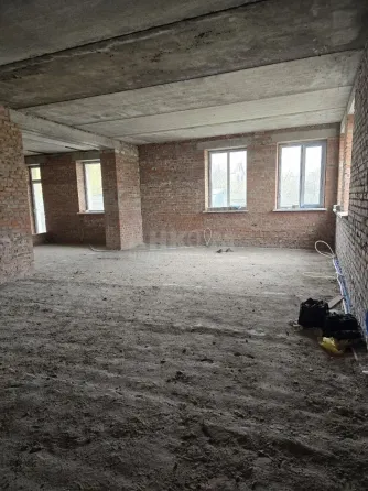 Продам 3к -170.40м2 3-я Донецкая Луганск