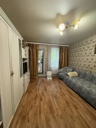 Срочная продажа 3 на 55 квартале с ремонтом! Макеевка