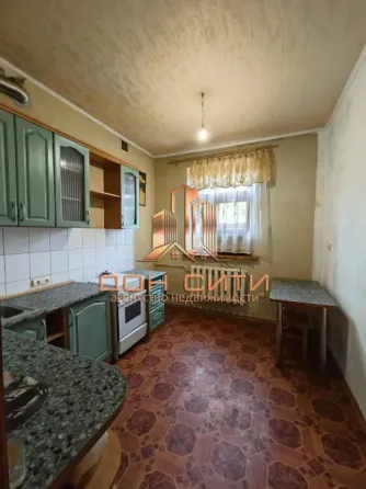 Продается теплая 3-комнатная квартира в Куйбышевском районе Донецк