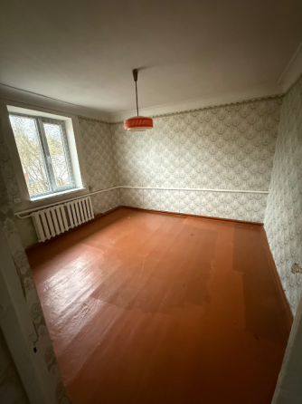 Продам 1/2 дома Шахтерск