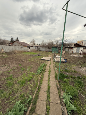 Продам 1/2 дома Шахтерск