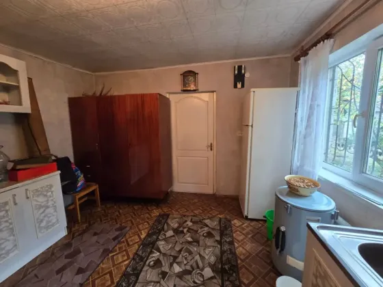 Продам 1/2 газифицированного финского дома, Гвардейка, центр 5-й угол. Макеевка