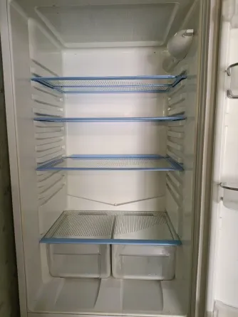 Холодильник Indesit CA140G Макеевка