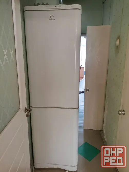 Холодильник Indesit CA140G Макеевка - изображение 1