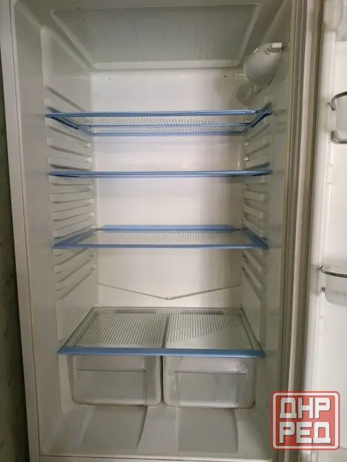 Холодильник Indesit CA140G Макеевка - изображение 3