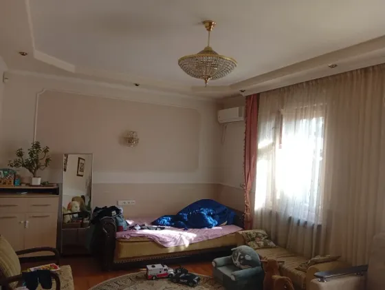 Сдам 5 комнатный дом в Буденновском районе Донецка Макеевка