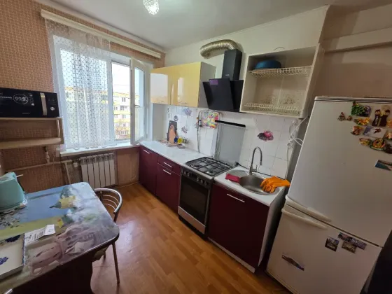 Сдам 2х.кв Центральный район пр.Строителей Мариуполь