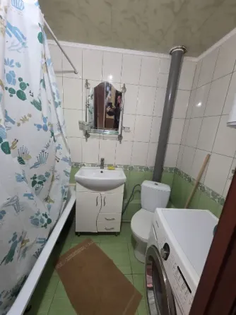 Сдам 2х.кв Центральный район пр.Строителей Мариуполь