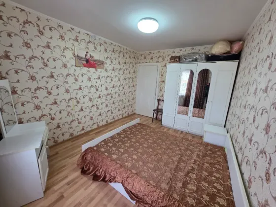 Сдам 2х.кв Центральный район пр.Строителей Мариуполь